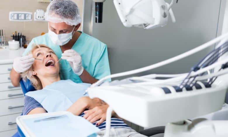 How Dentists Can Avoid Poor Posture During Treatment